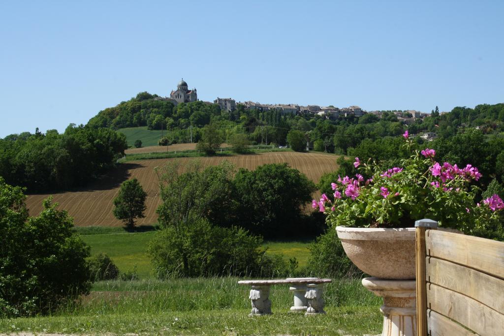 La Perle Du Lot Bed & Breakfast Castelnau-Montratier Екстериор снимка
